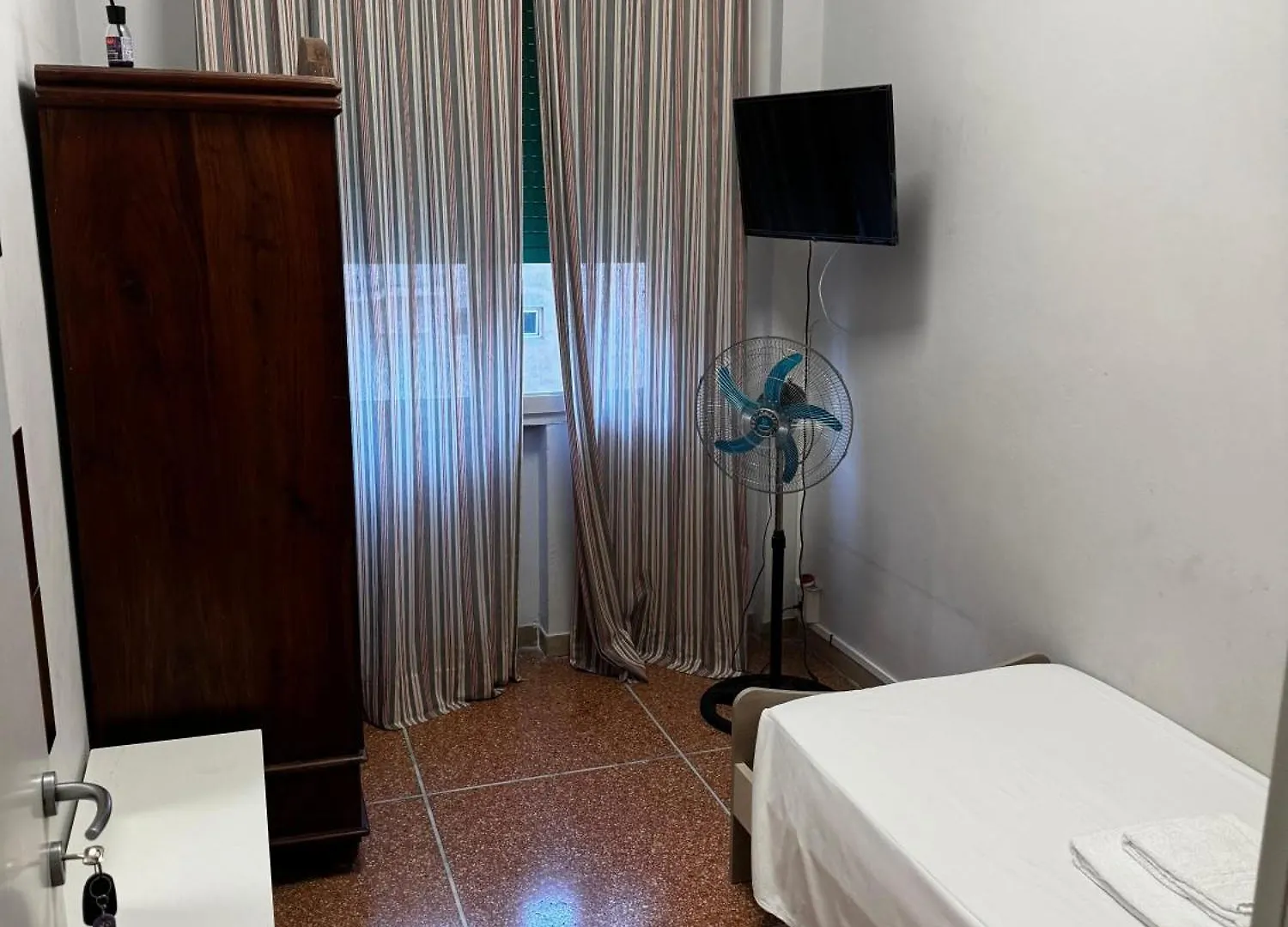 פיזה City Rooms